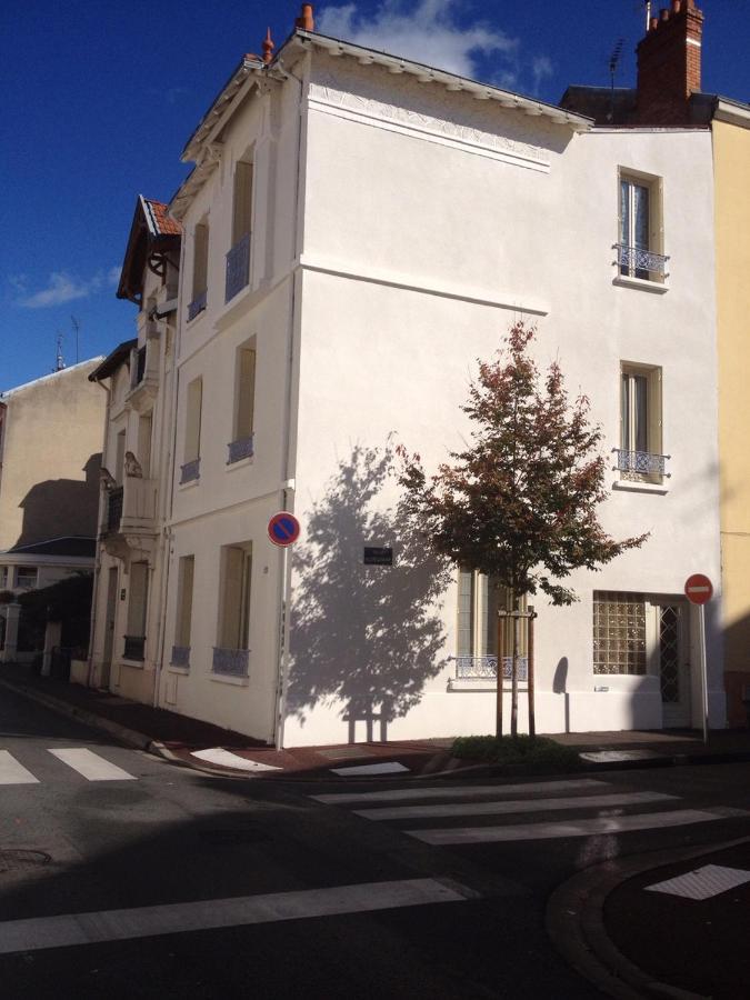 Coeur de ville T2 lumineux raffiné et élégant : résidence Lonchamp Vichy Extérieur photo
